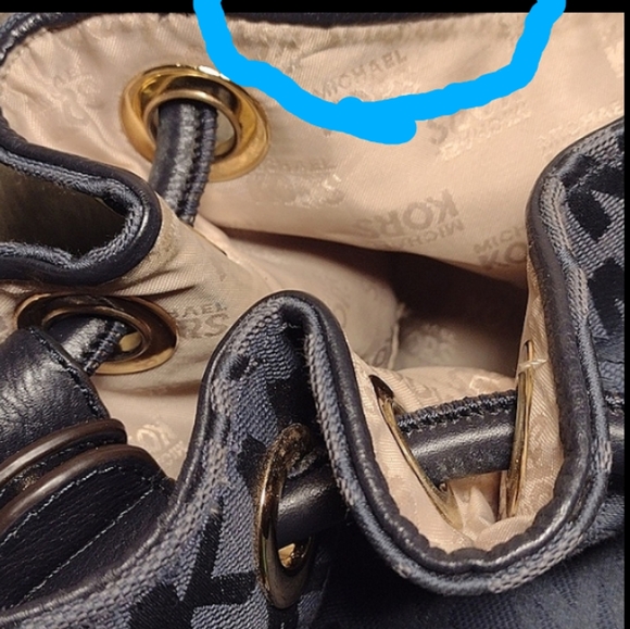 Bundle of Michael Kors Monogram Canvas Navy Tote & Continental Wallet Wristlet - Picture 15 of 16